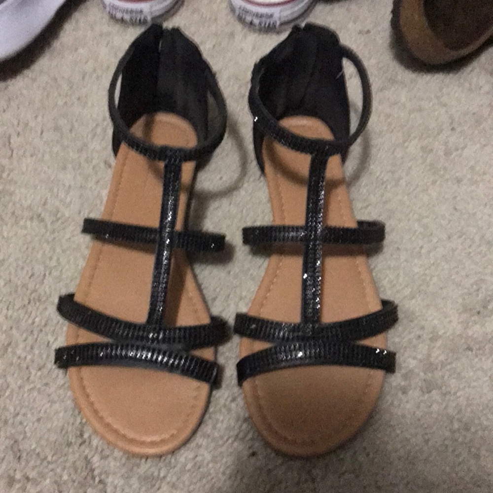 Women’s sandals